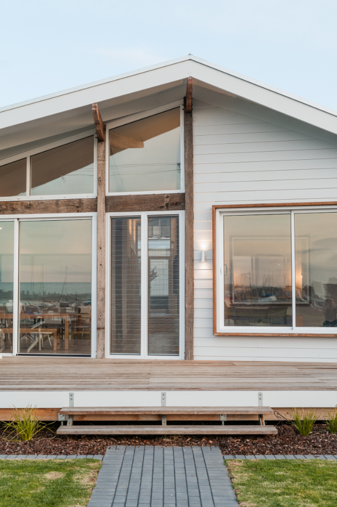 _6 Goolwa_facade rustic timber weatherboard coastal style